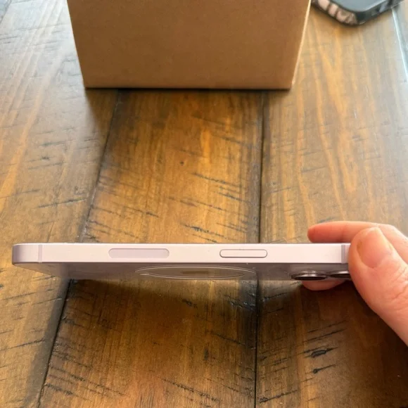 Apple iPhone 14 - Purple 256 g - Picture 2 of 9